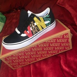 NEW! Old Skool Vans